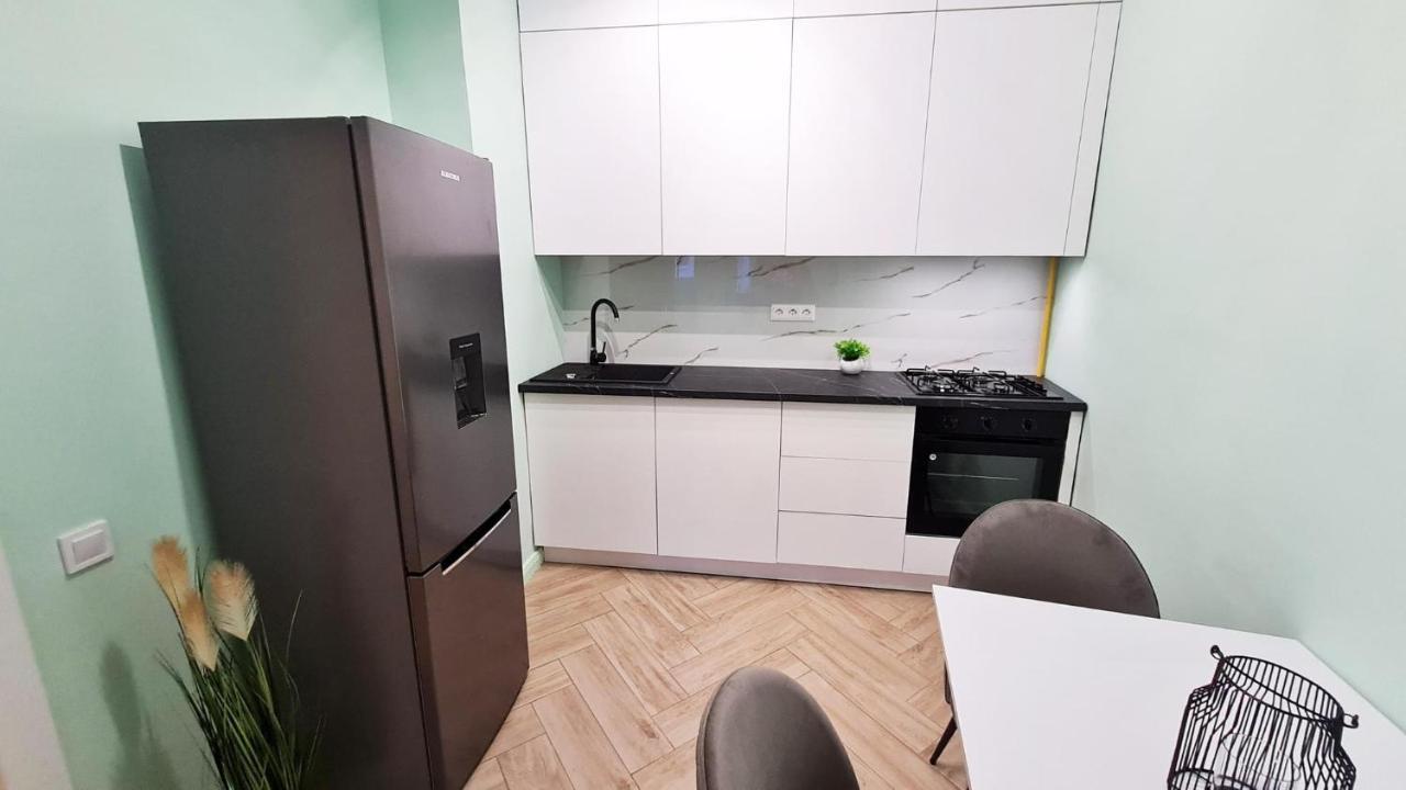 River'S Apartament Cluj-Napoca Esterno foto