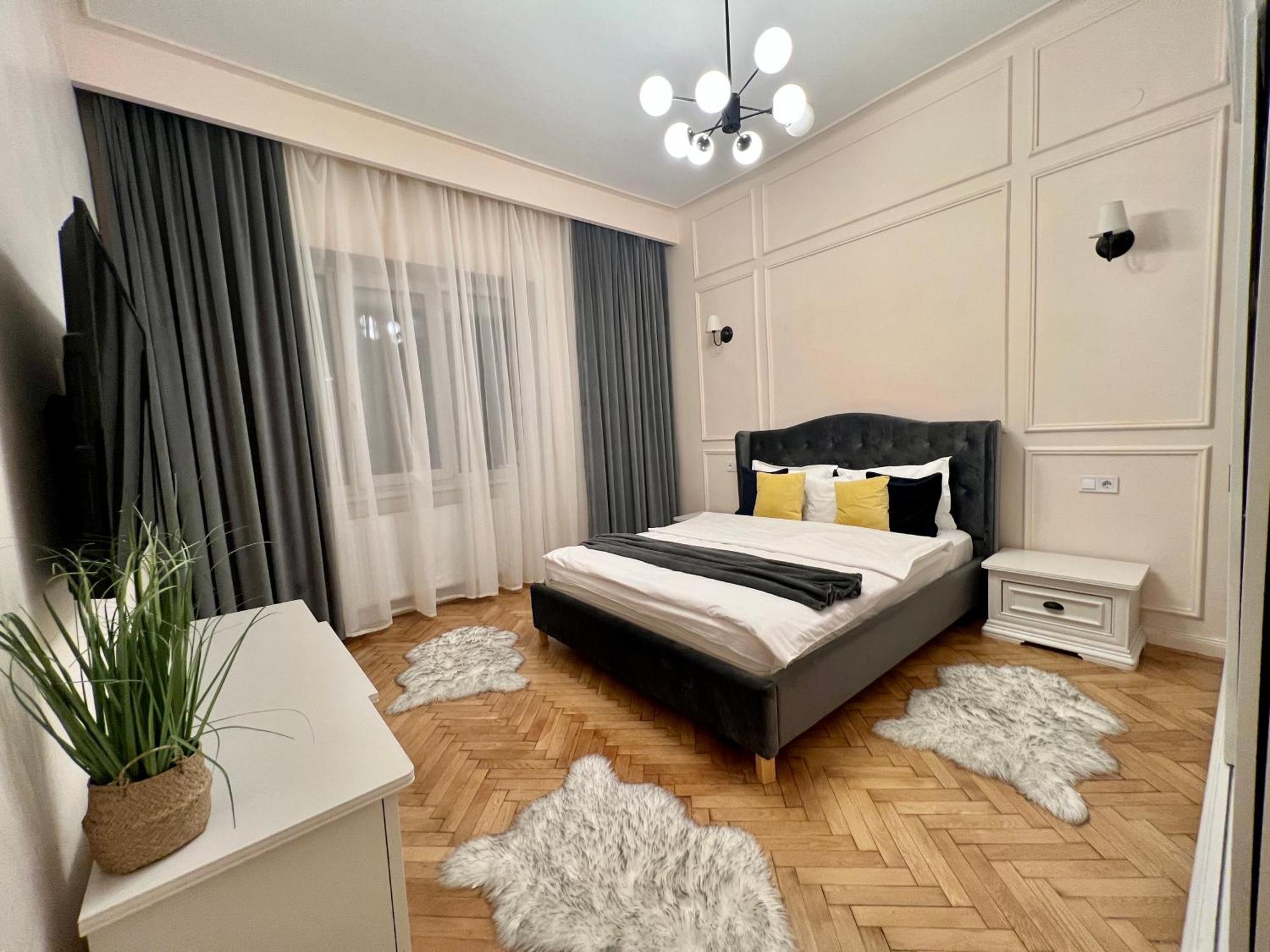 River'S Apartament Cluj-Napoca Esterno foto