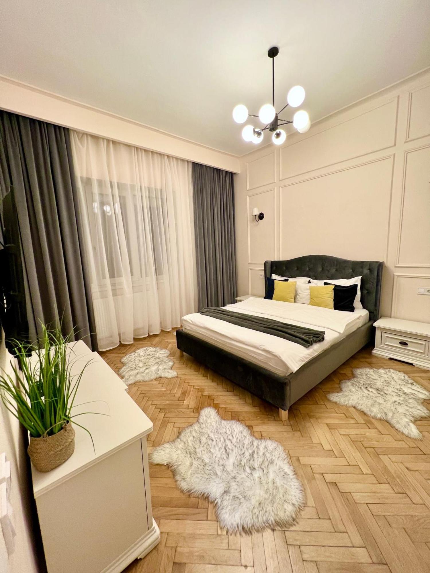 River'S Apartament Cluj-Napoca Esterno foto
