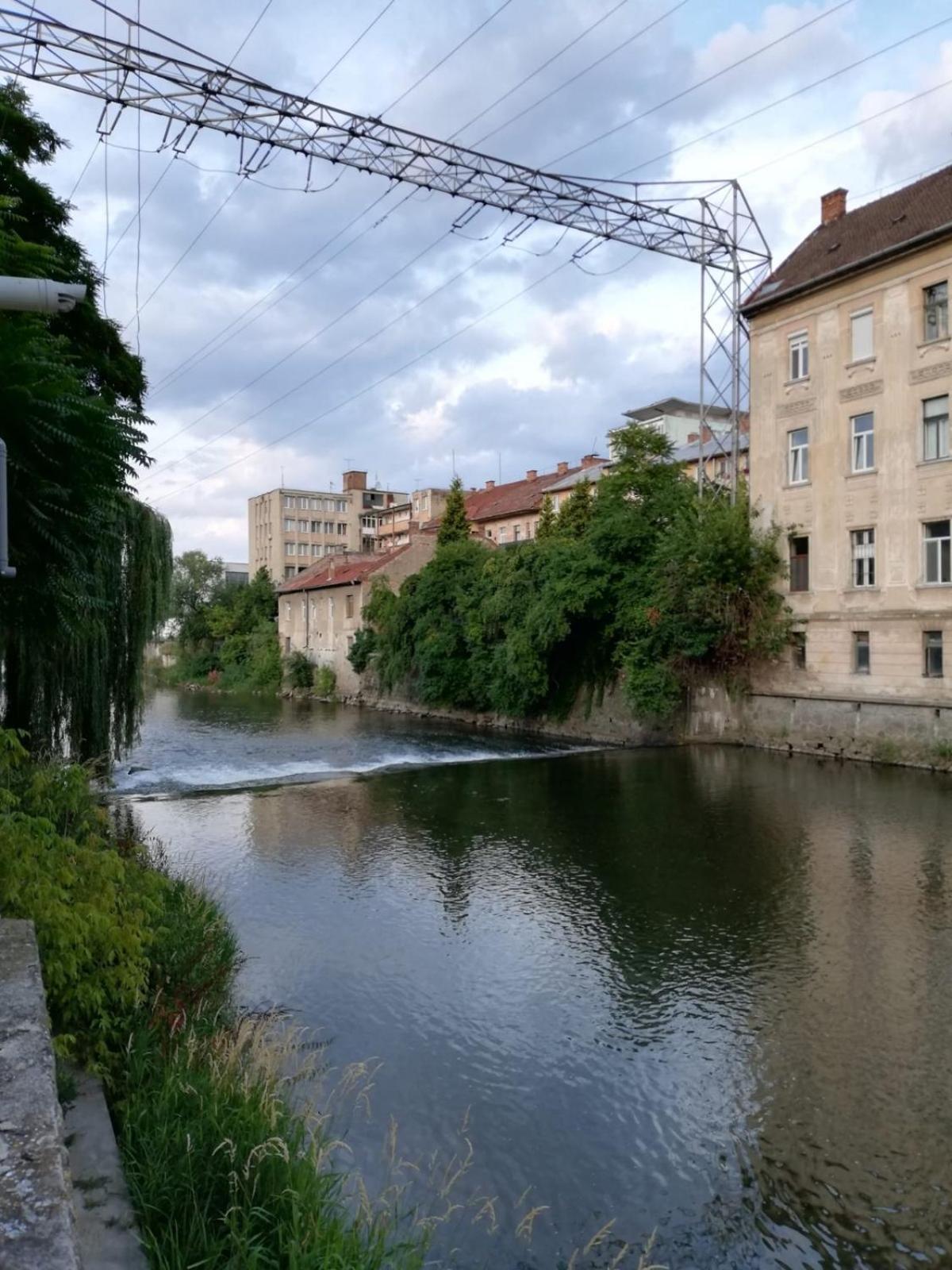 River'S Apartament Cluj-Napoca Esterno foto